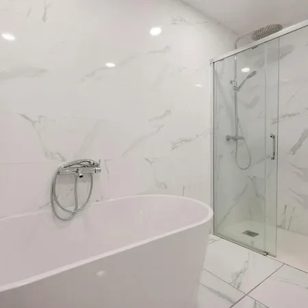 Holiday home Maison De 2 A En Roussillon A 100 M De La Avec Terrasse Amenagee Et Wifi Canet-en-Roussillon